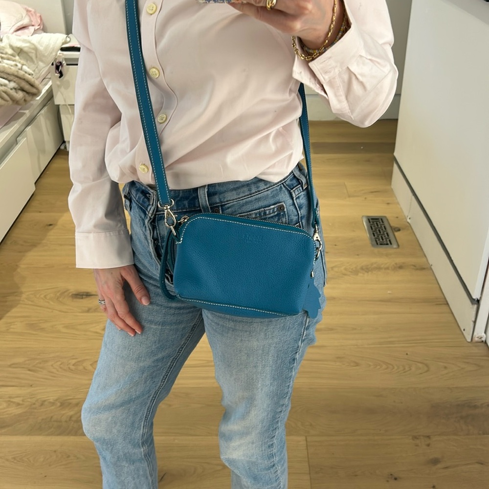 ROOTS mini crossbody/wristlet purse